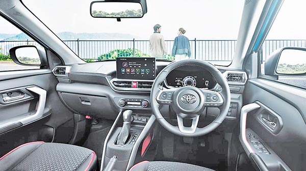 Dashboard Toyota Raize GR Sport